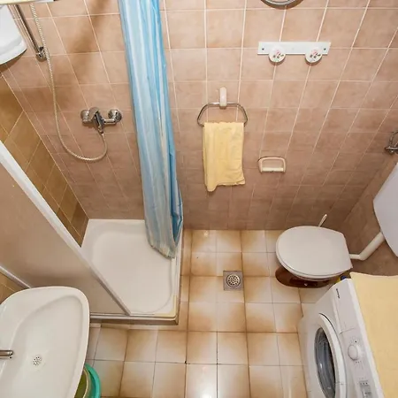 Jaksa Pensjonat Pula