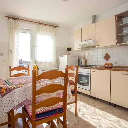 Πανσιόν Jaksa 3*