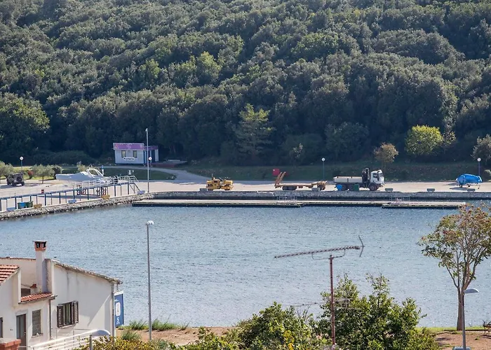 Jaksa 181 Guest house 3*