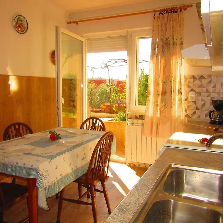 Jaksa Gæstehus Pula